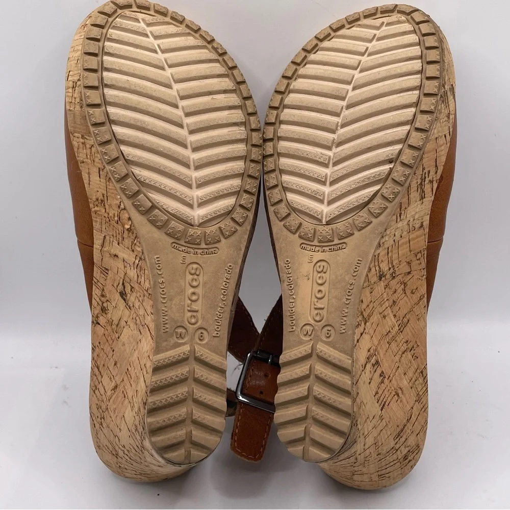 Crocs A Leigh Wedge Cork Women's Size 6 Beige Brown Strappy Beach Summer - Picture 7 of 8